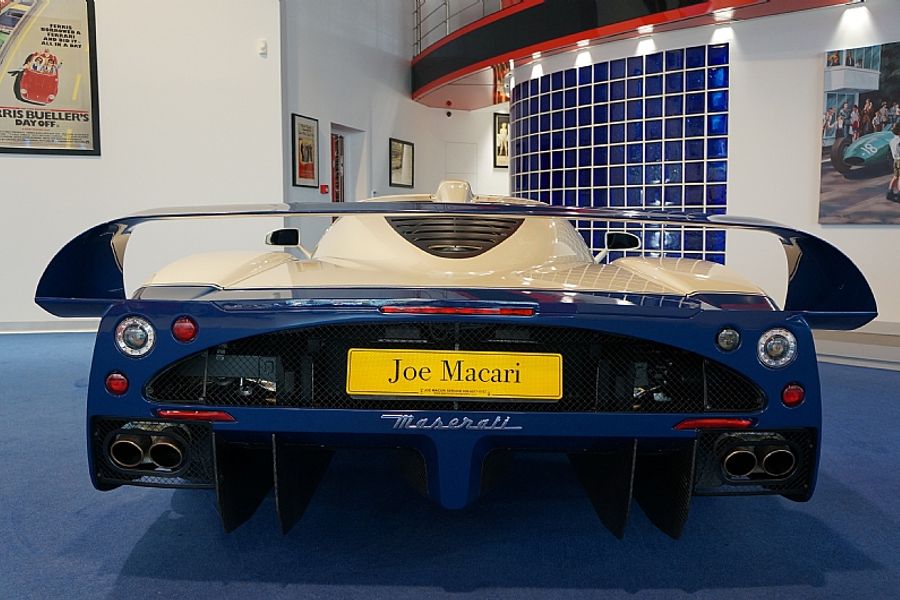 Maserati MC12