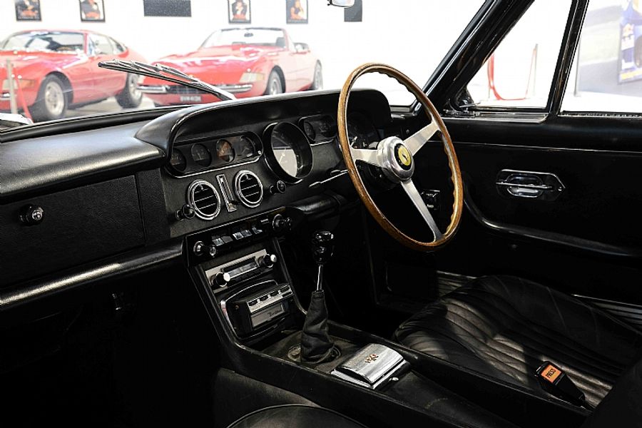 1965 Ferrari 330 GT 2+2 Mk 1
