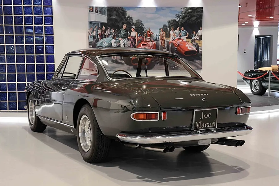 1965 Ferrari 330 GT 2+2 Mk 1