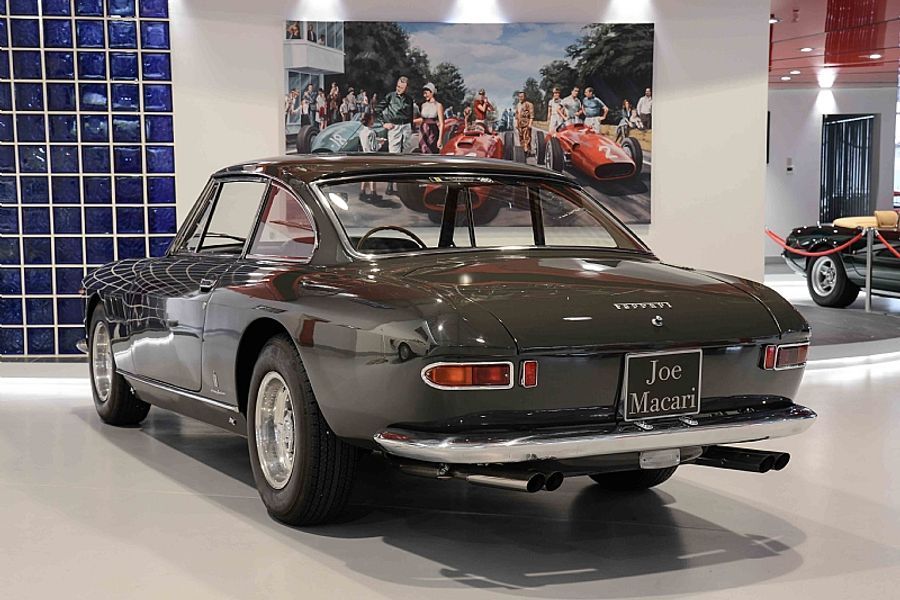 1965 Ferrari 330 GT 2+2 Mk 1