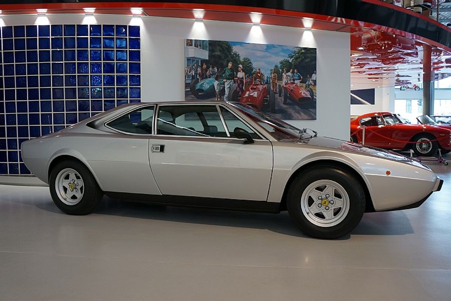 1979 Ferrari 308 GT4