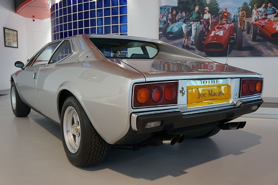 1979 Ferrari 308 GT4