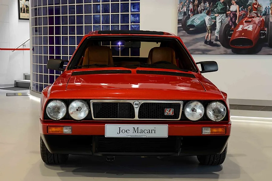 1985 Lancia Delta S4 Stradale