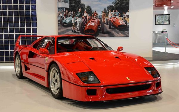 1987 Ferrari F40