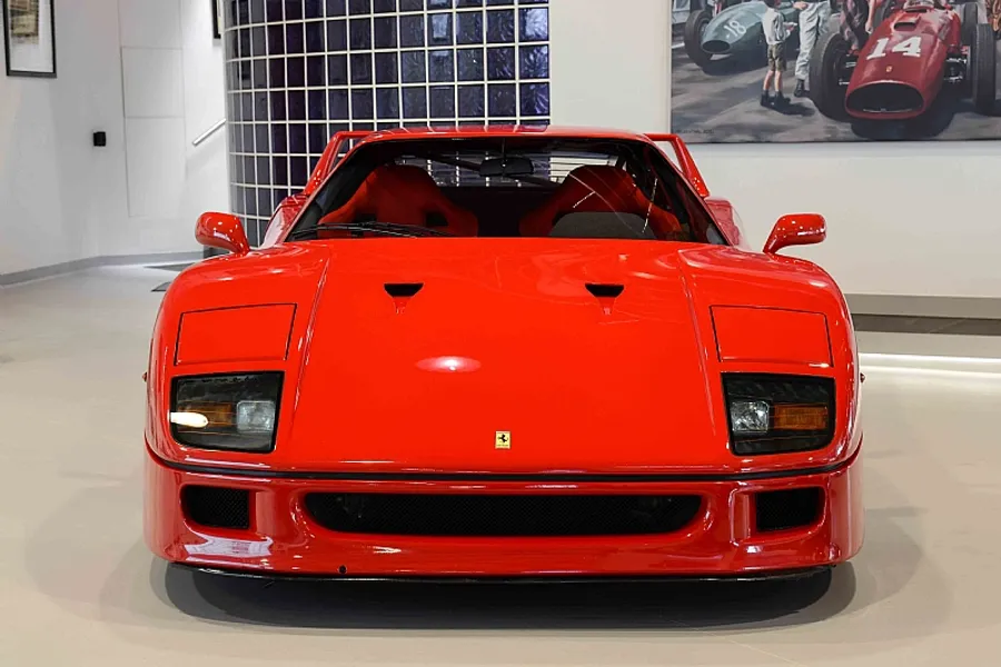 1987 Ferrari F40
