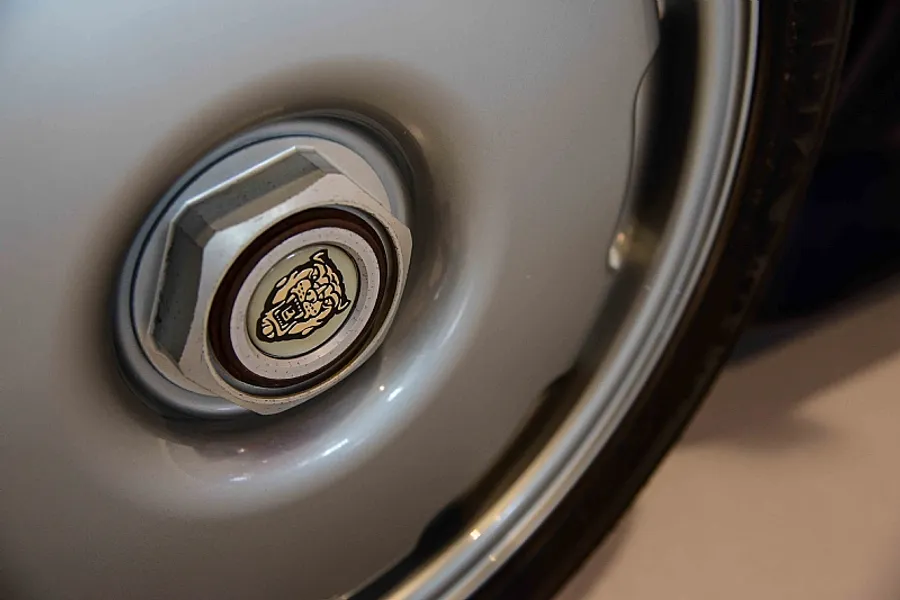 1993 Jaguar XJ220