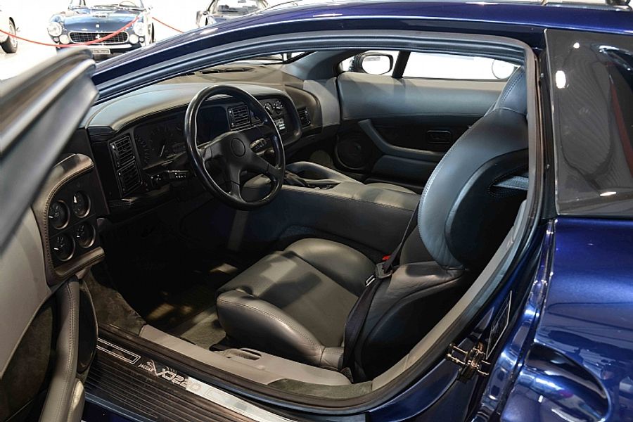 1993 Jaguar XJ220