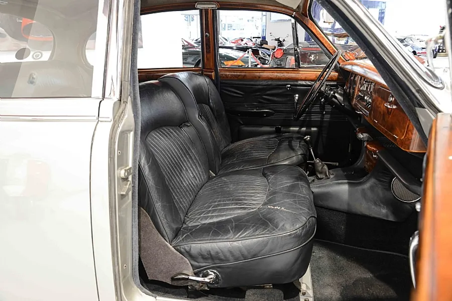 1964 Jaguar S-Type 3.8 Saloon