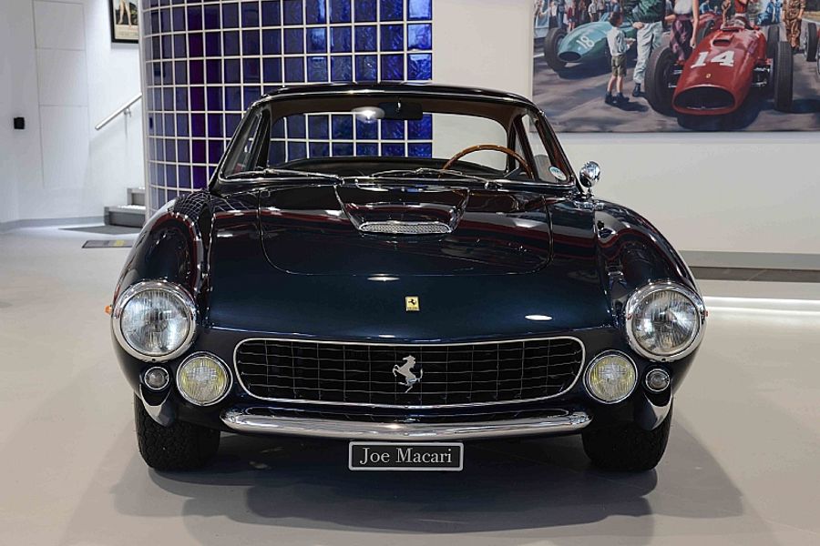 1964 Ferrari 250 Lusso