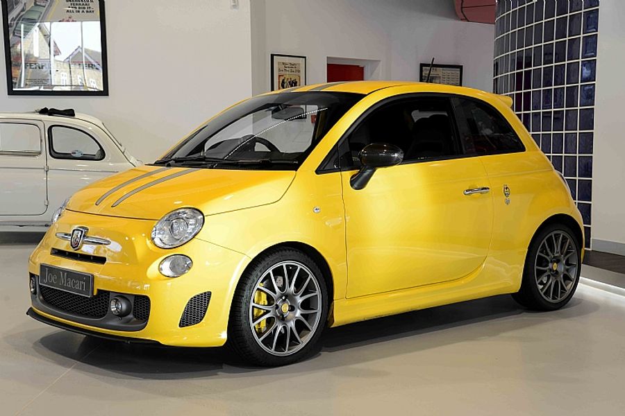 2011 Abarth Fiat  695 Tributo