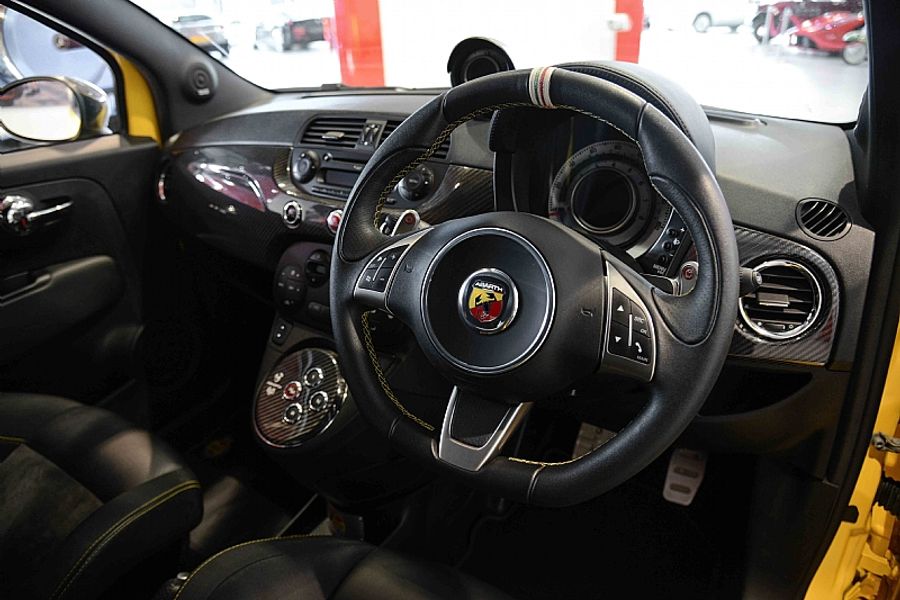 2011 Abarth Fiat  695 Tributo