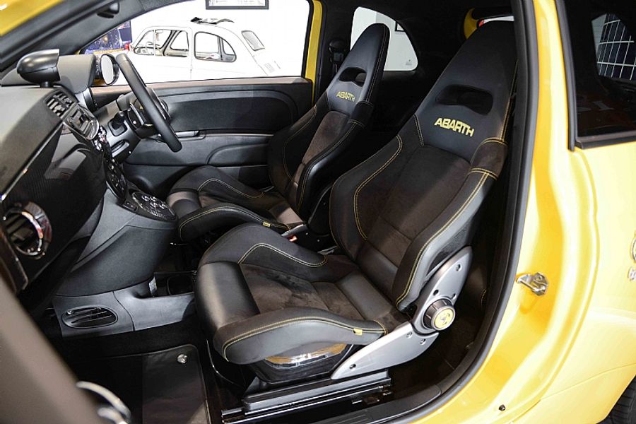 2011 Abarth Fiat  695 Tributo