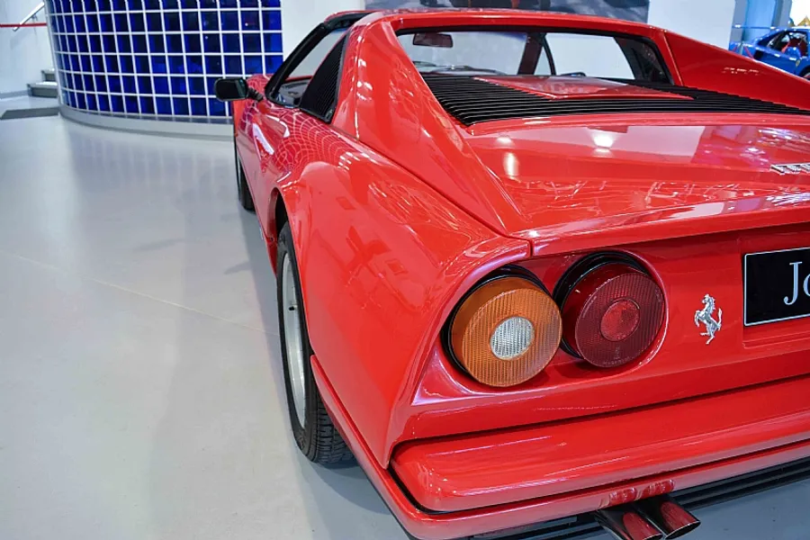 1987 Ferrari 328 GTS
