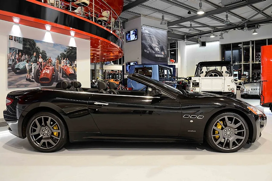 2010 Maserati GranCabrio