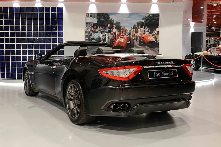 2010 Maserati GranCabrio