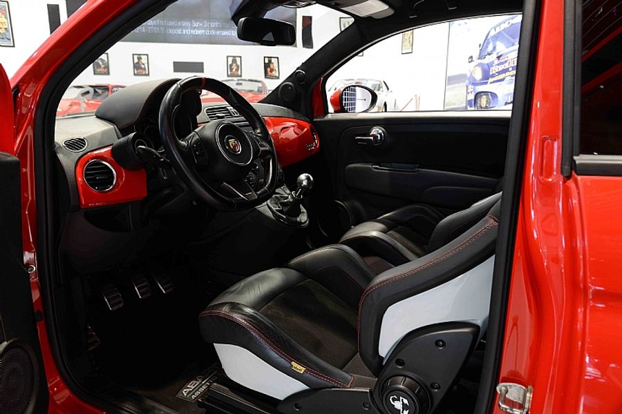 2009 Ferrari Fiat 500 Abarth  Dealers Edition