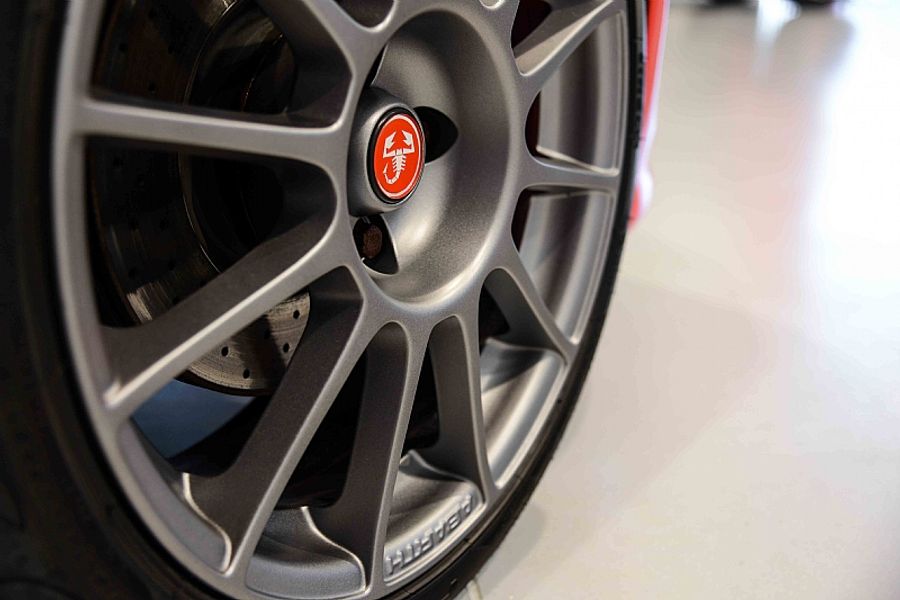 2009 Ferrari Fiat 500 Abarth  Dealers Edition