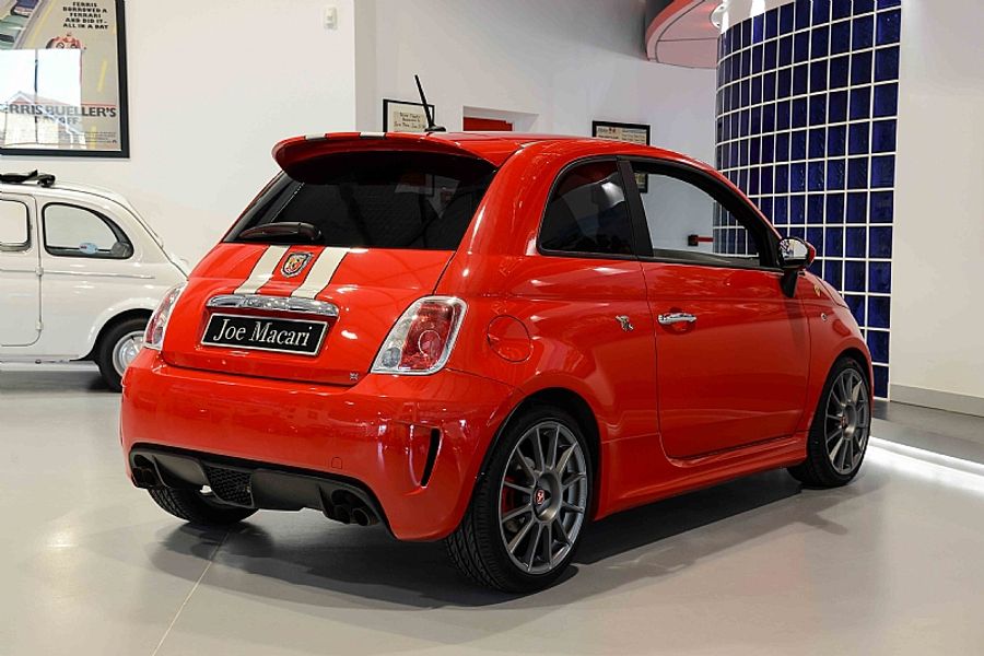 2009 Ferrari Fiat 500 Abarth  Dealers Edition