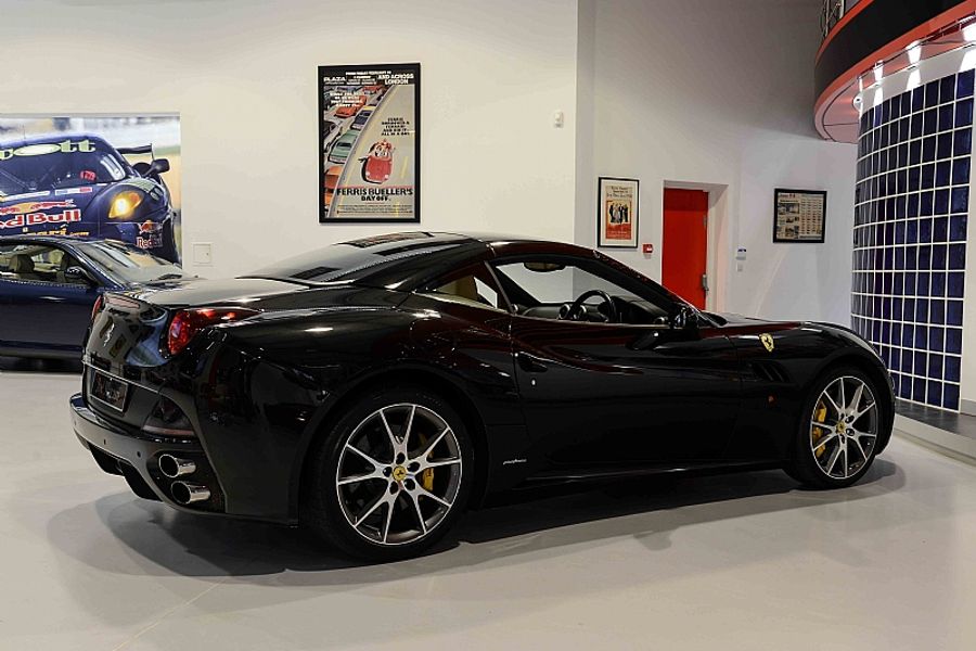 2009 Ferrari California
