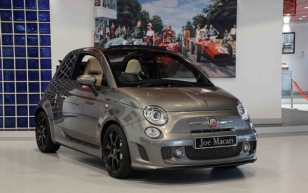 2014 Abarth Fiat 500C  Maserati Dealers Edition