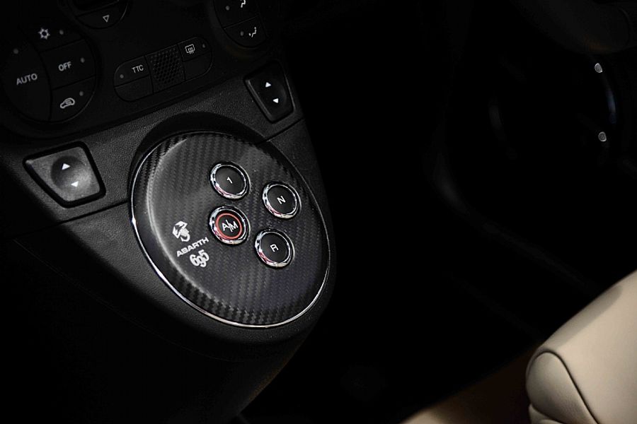 2014 Abarth Fiat 500C  Maserati Dealers Edition