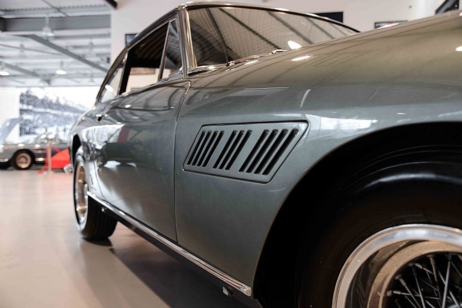 1965 Ferrari 330 GT 2+2 Mk 1