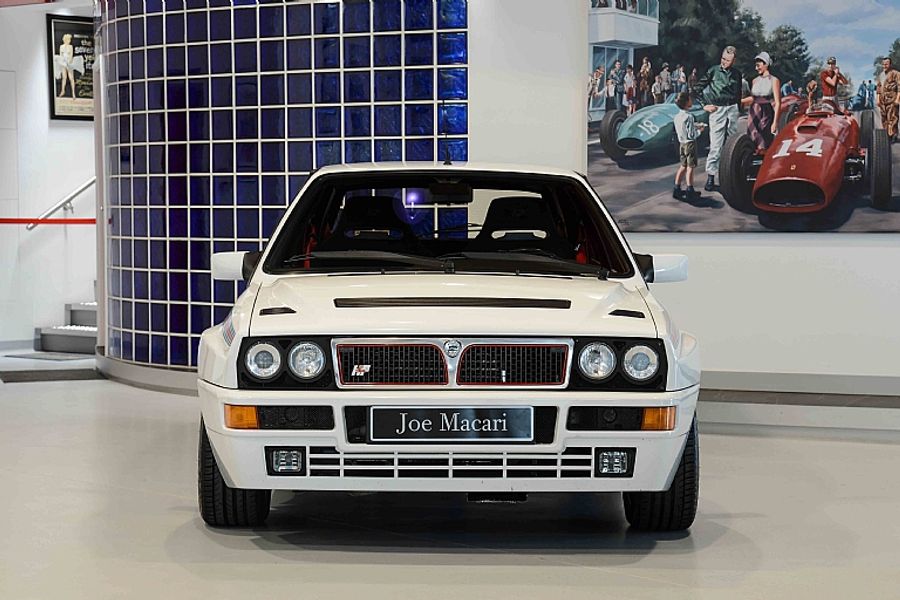 1992 Lancia Integrale Martini 5