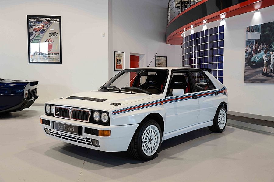 1992 Lancia Integrale Martini 5