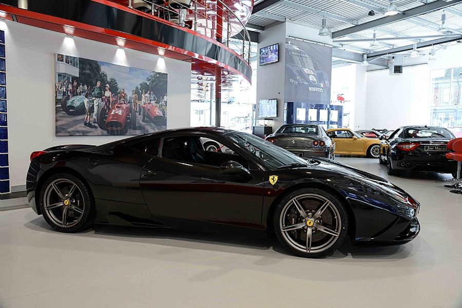 2014 Ferrari 458 Speciale LHD