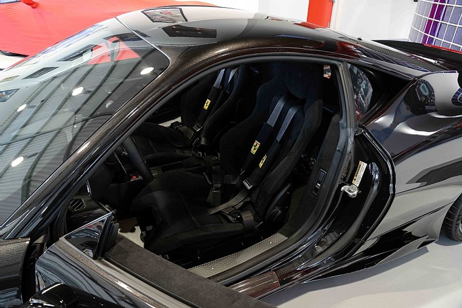 2014 Ferrari 458 Speciale LHD