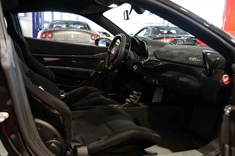 2014 Ferrari 458 Speciale LHD