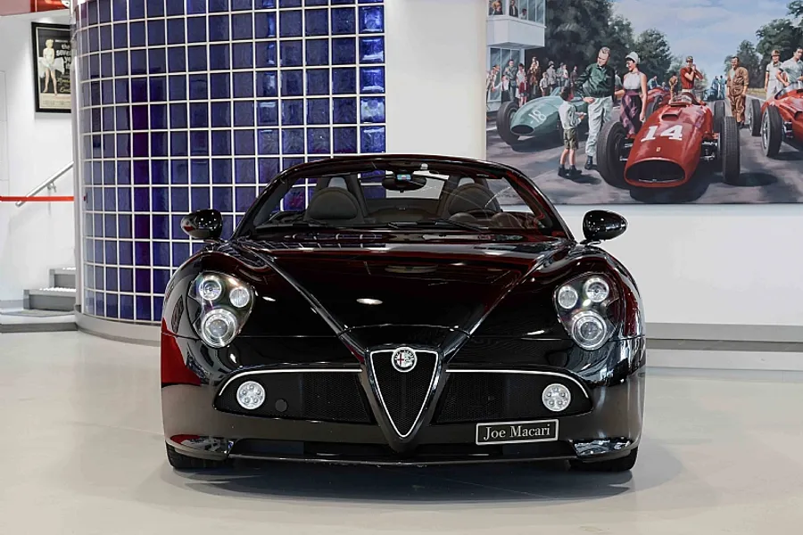 2010 Alfa Romeo 8C Spider