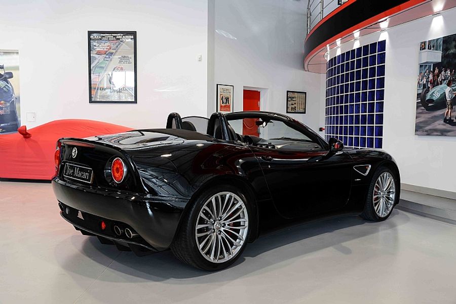 2010 Alfa Romeo 8C Spider