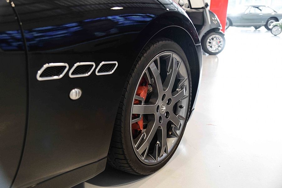 2012 Maserati Granturismo S