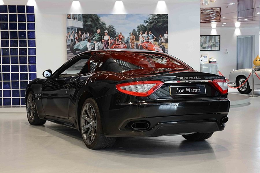 2012 Maserati Granturismo S