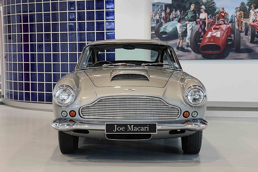 1961 Aston Martin DB4