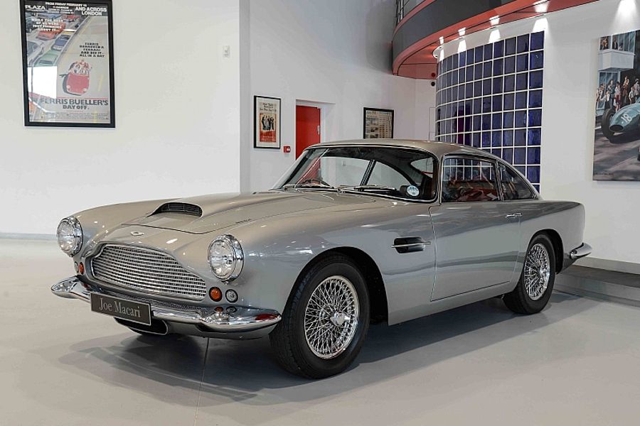 1961 Aston Martin DB4