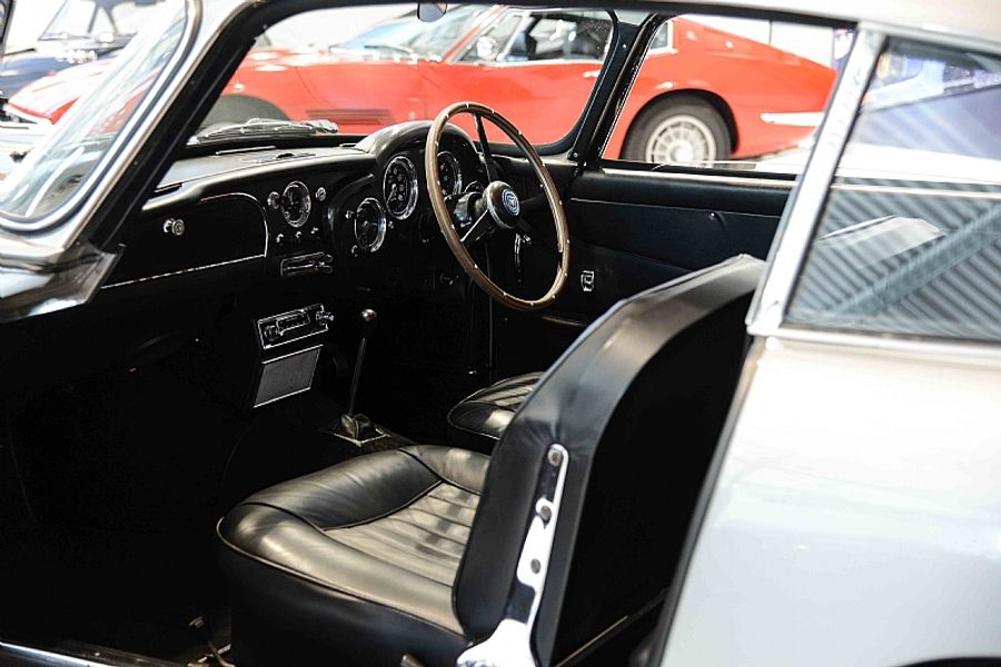 1961 Aston Martin DB4
