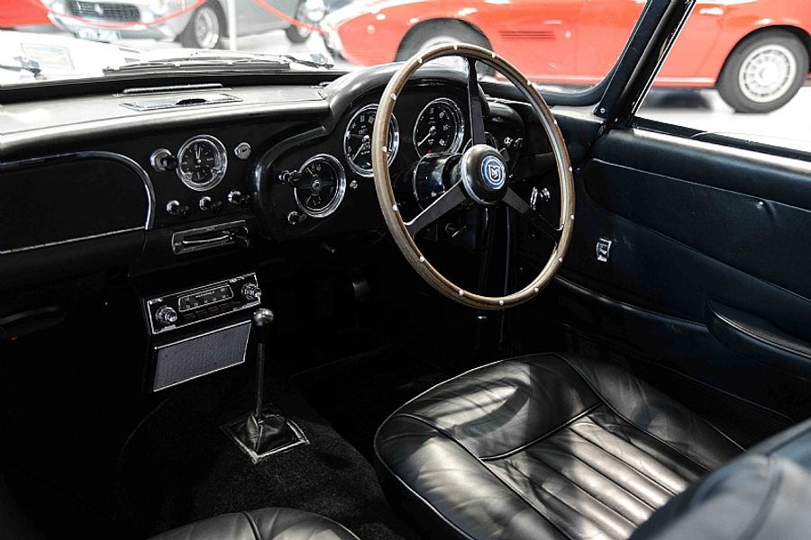 1961 Aston Martin DB4