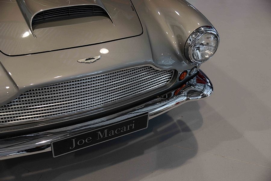 1961 Aston Martin DB4