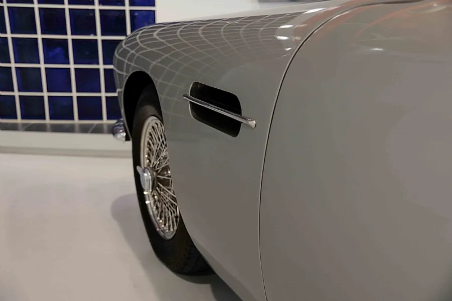 1961 Aston Martin DB4