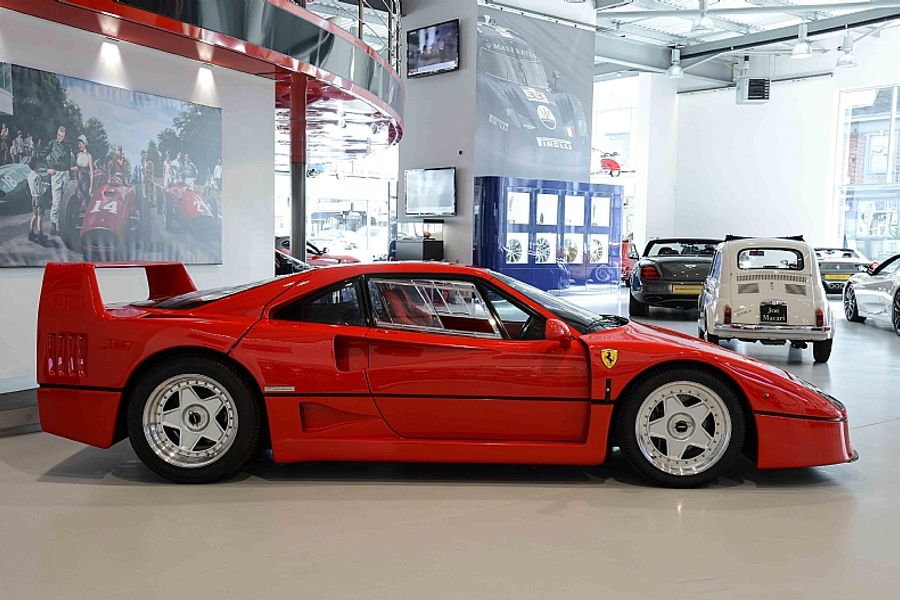 1990 Ferrari F40