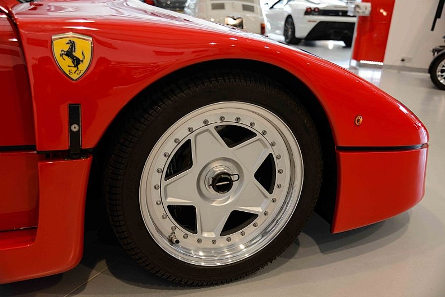 1990 Ferrari F40