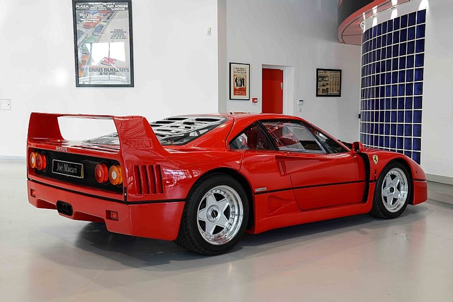 1990 Ferrari F40