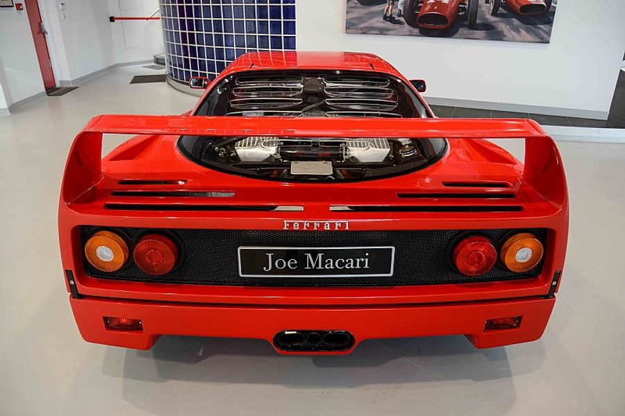 1990 Ferrari F40