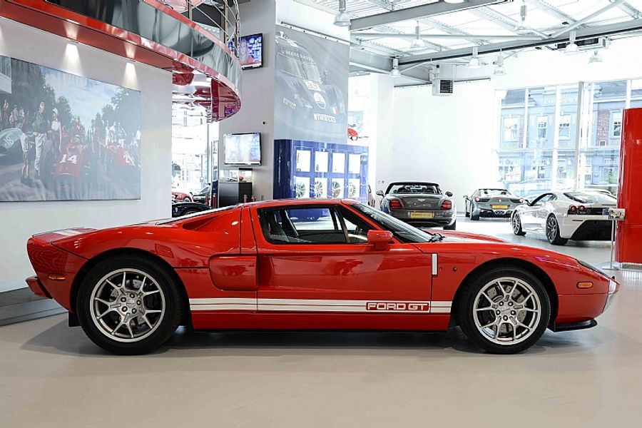 2005 Ford GT