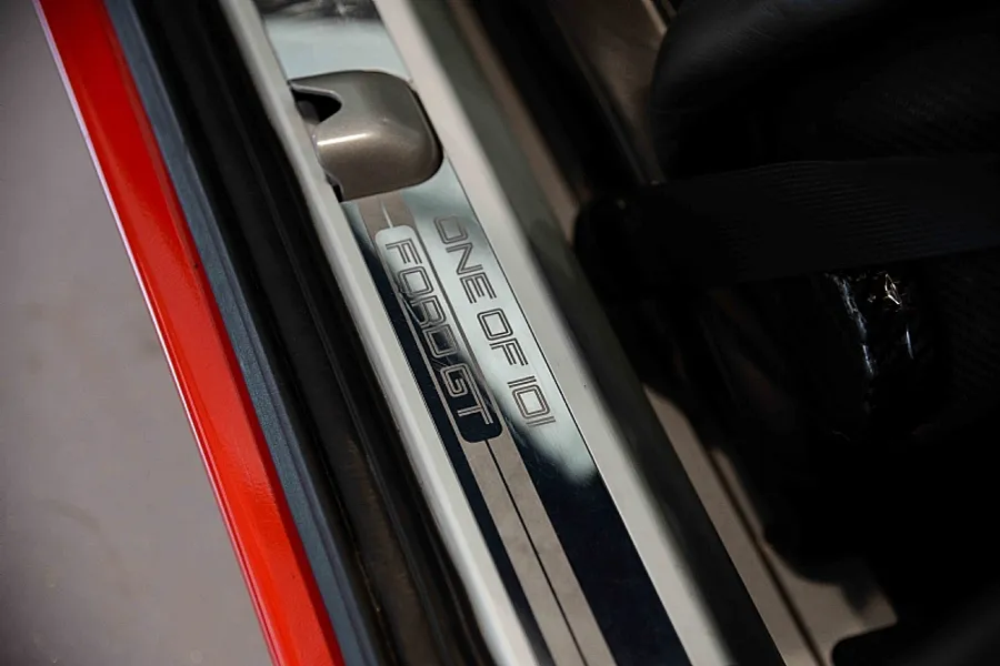 2005 Ford GT