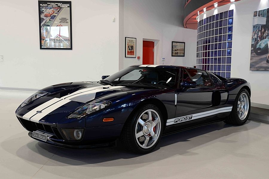 2005 Ford GT