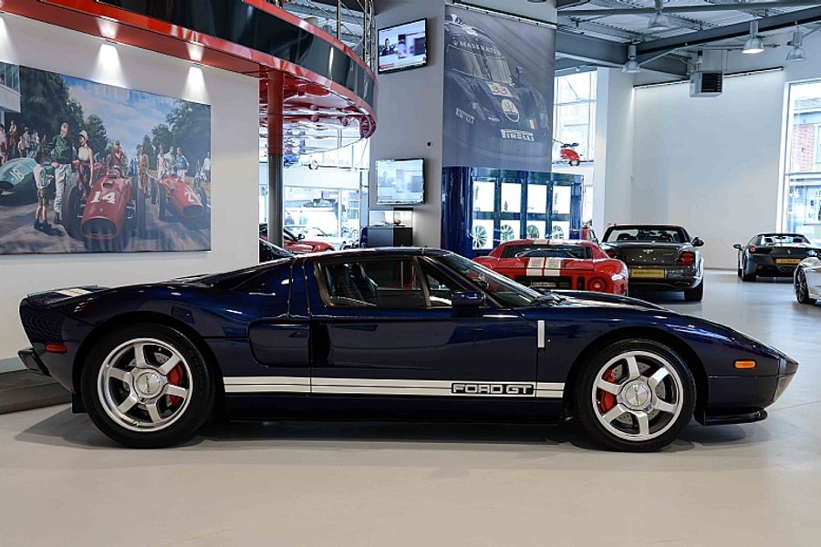 2005 Ford GT