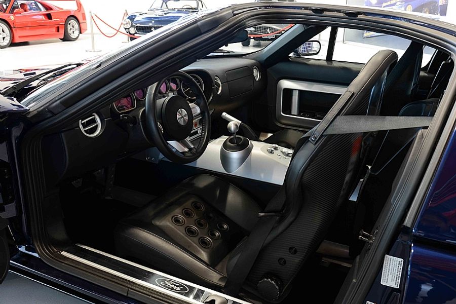 2005 Ford GT